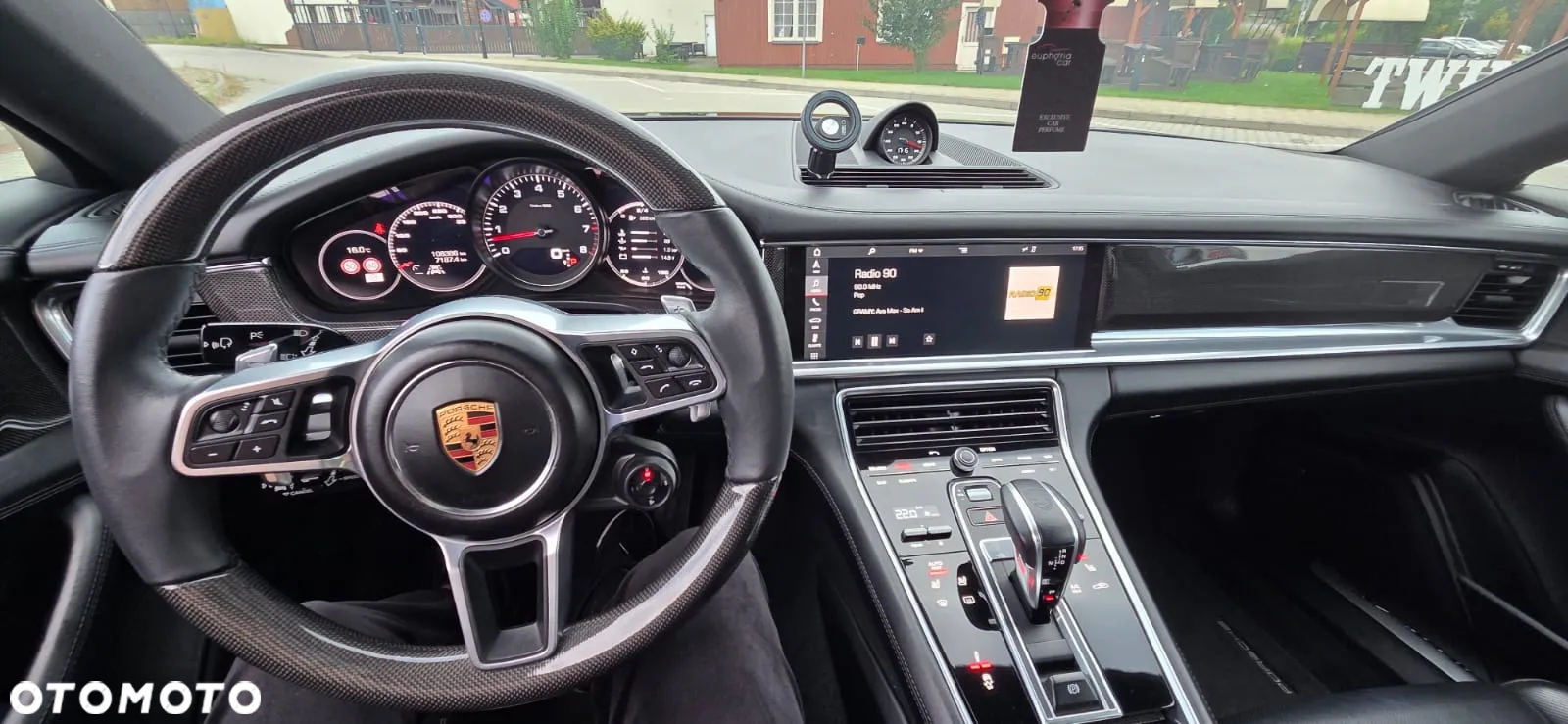 Porsche Panamera 4S Sport Turismo - 10