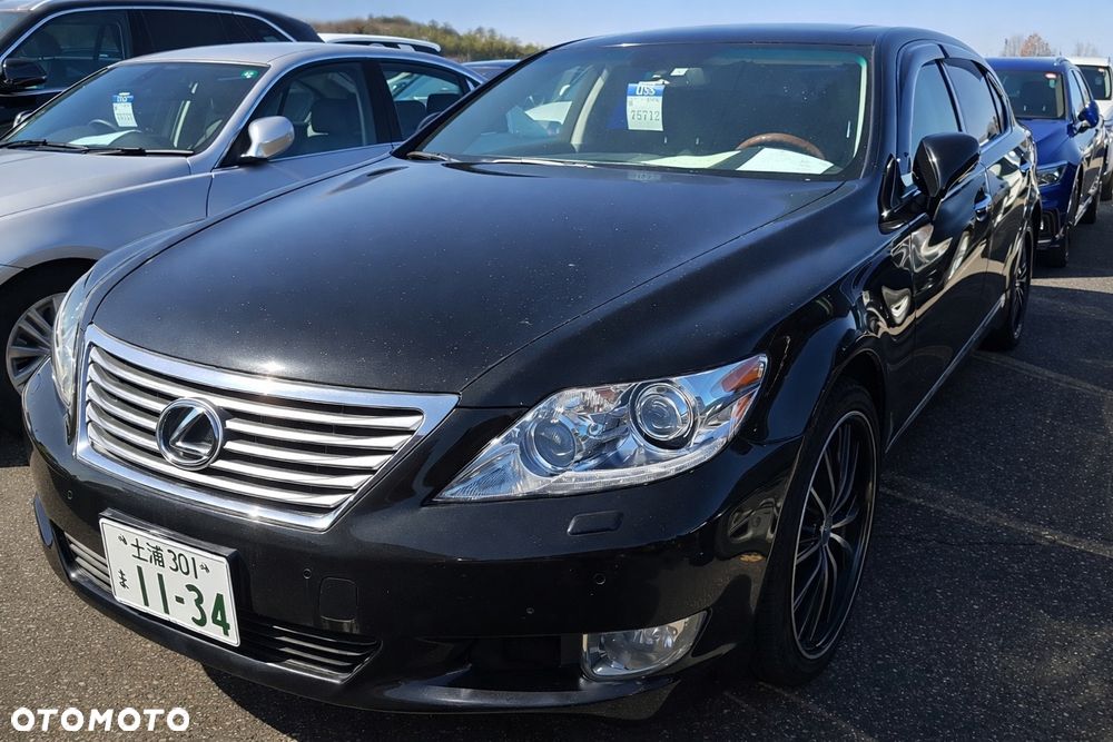 Lexus LS 460 Luxury Line - 2