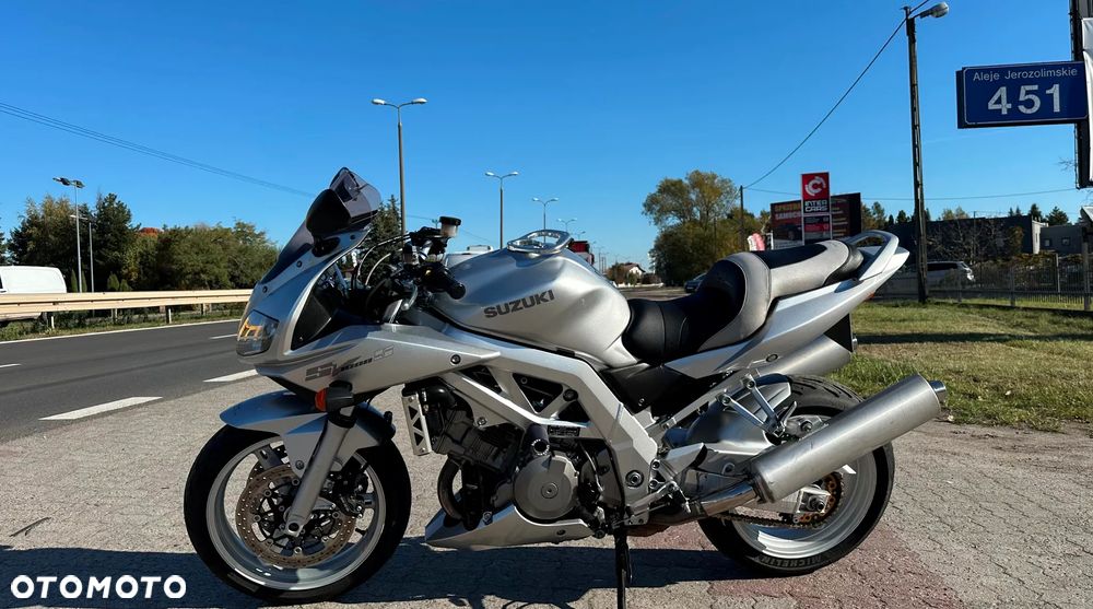 Suzuki SV