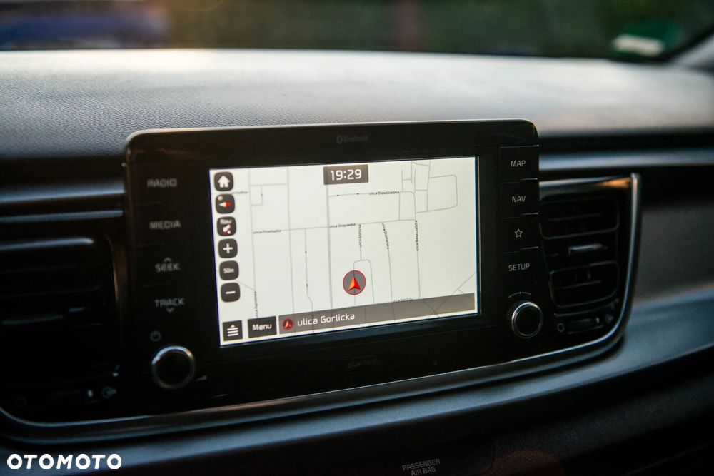 Kia Rio 1.2 Business Line Plus - 22