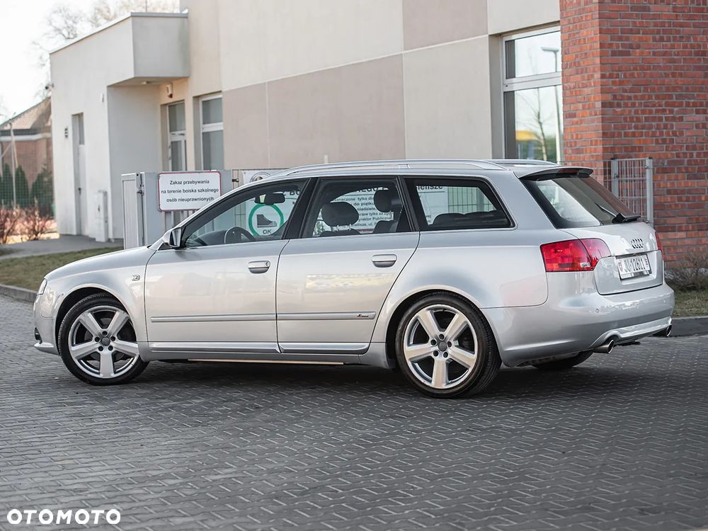 Audi A4 Avant - 10