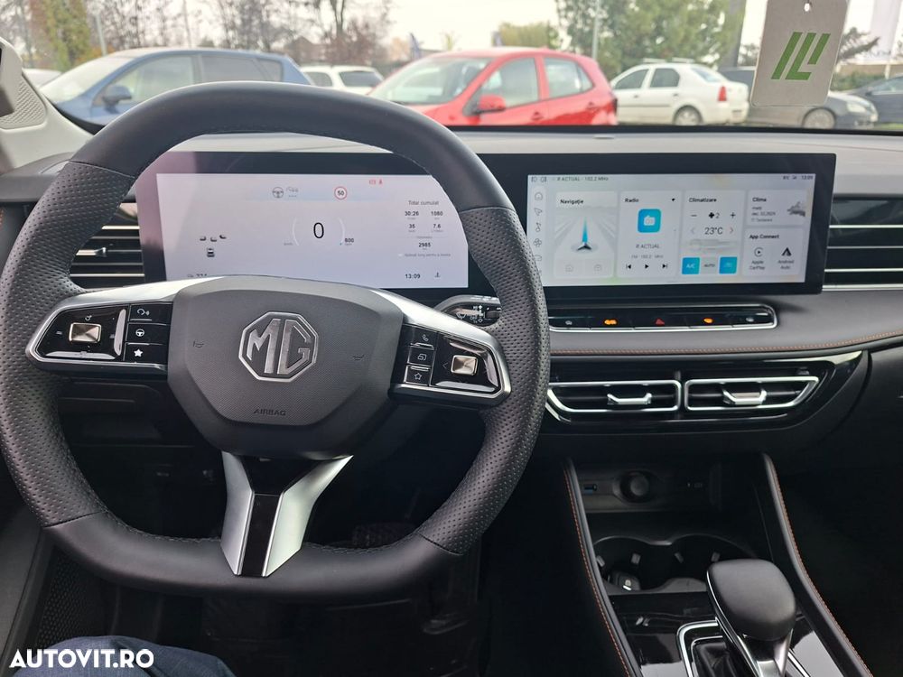 MG HS 1.5 T-GDi 7DCT Exclusive - 8