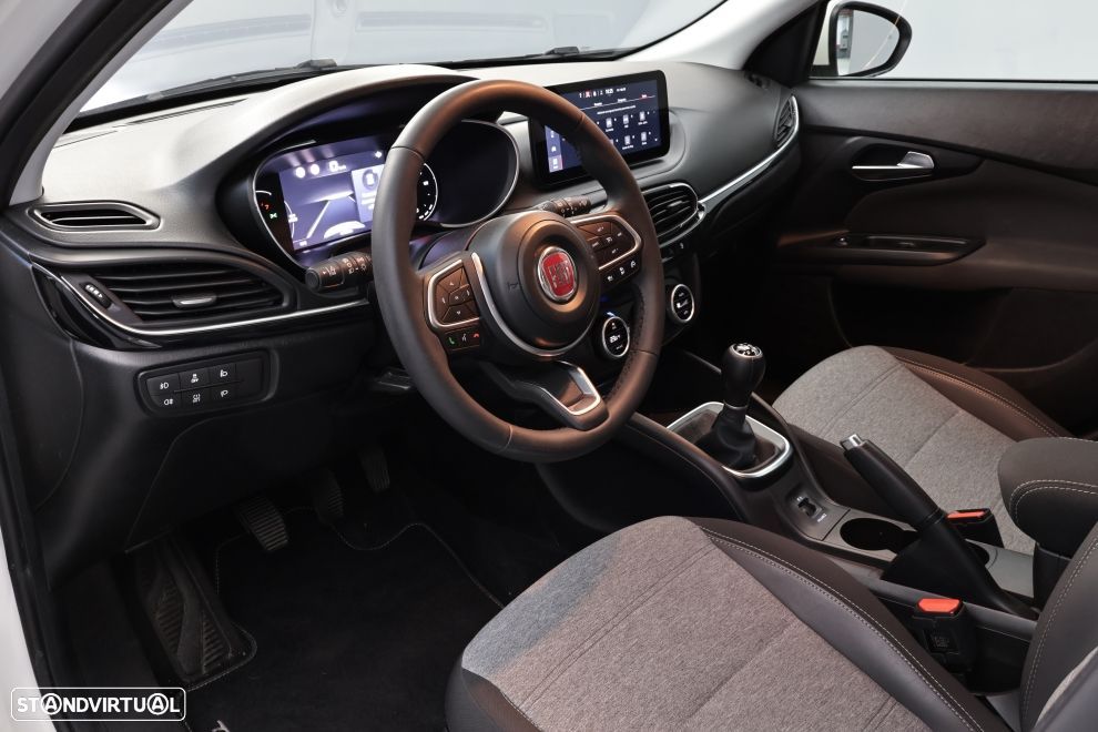 Fiat Tipo Cross 1.0 GSE T3 - 39