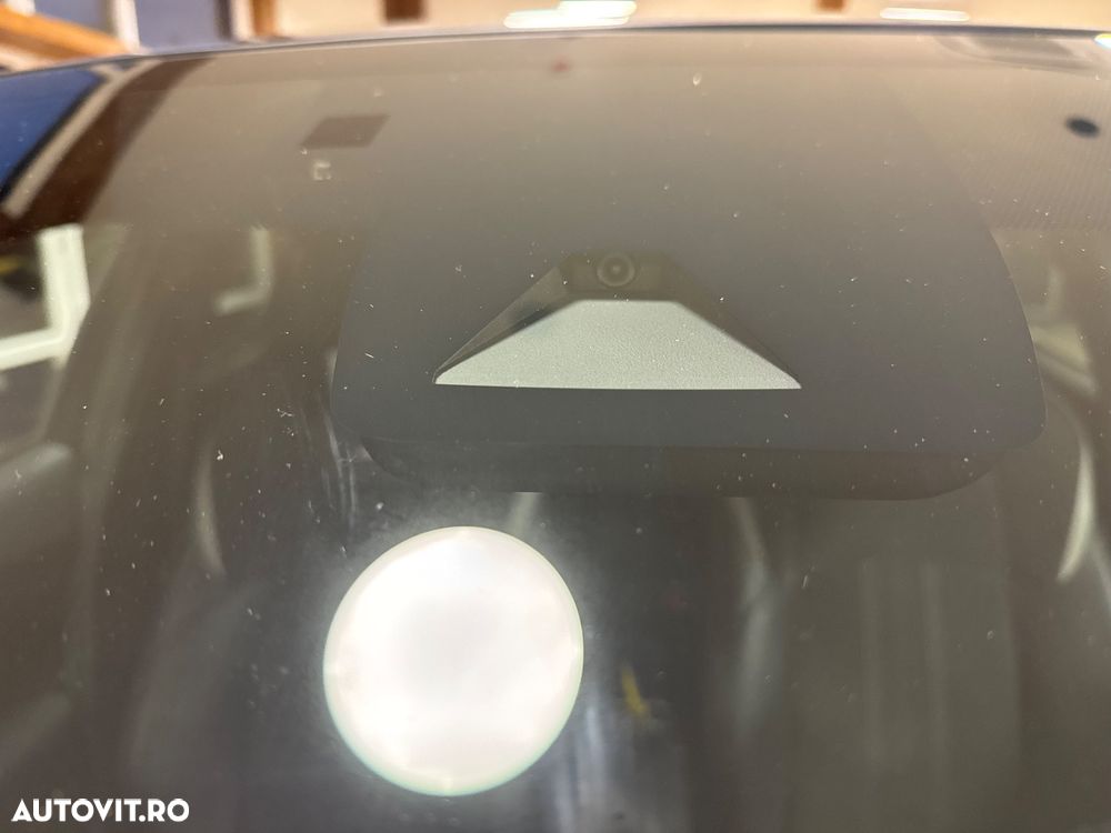 Toyota C-HR 1.8 HSD 122 CP 4x2 CVT C-lassy bi-tone - 37