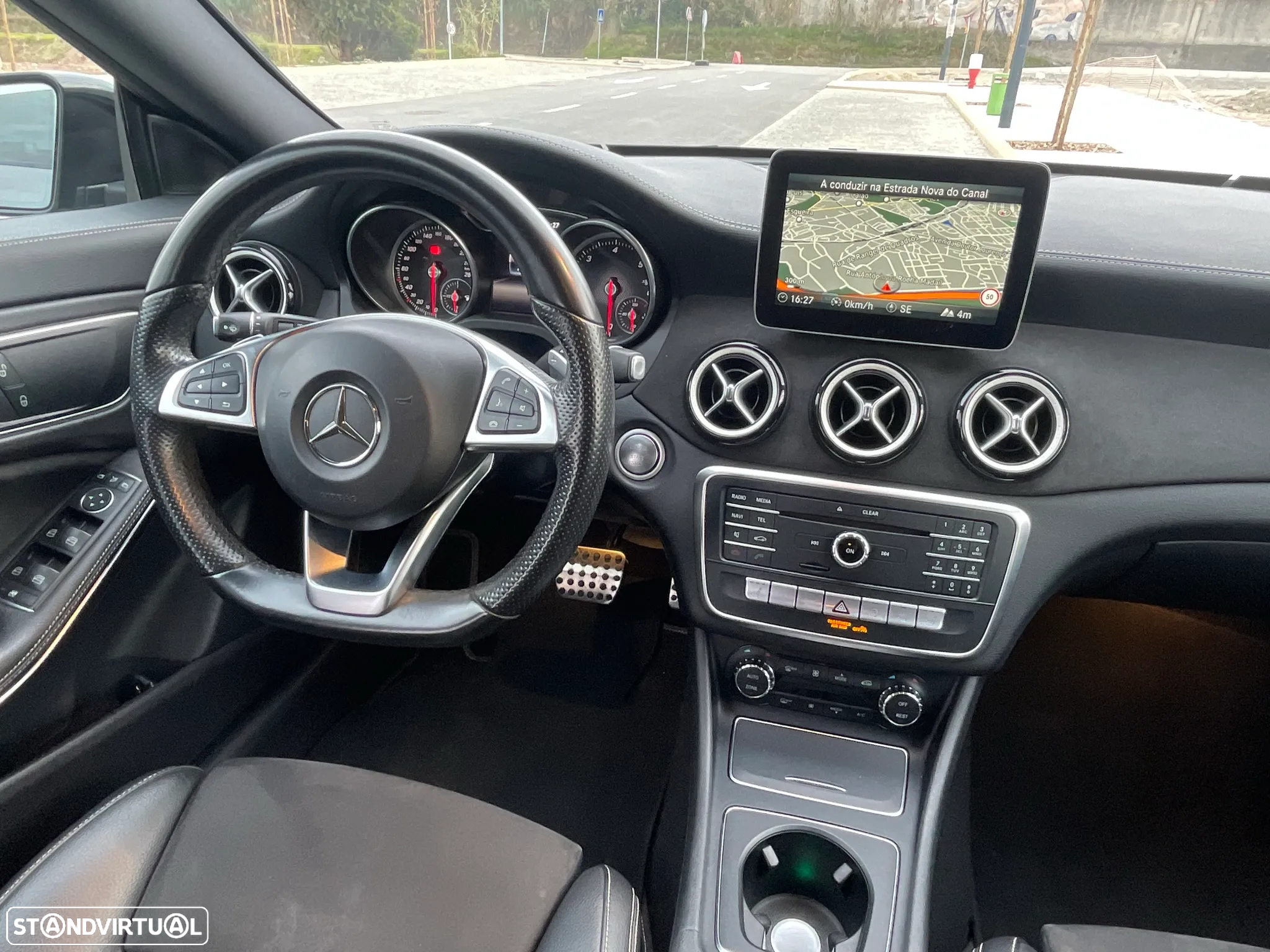 Mercedes-Benz CLA 200 Shooting Brake d 7G-DCT AMG Line - 15