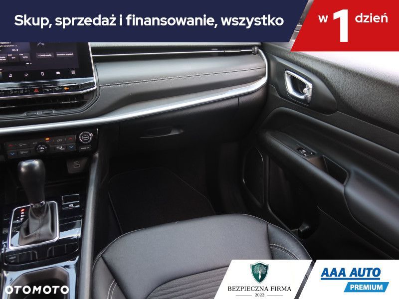 Jeep Compass - 8