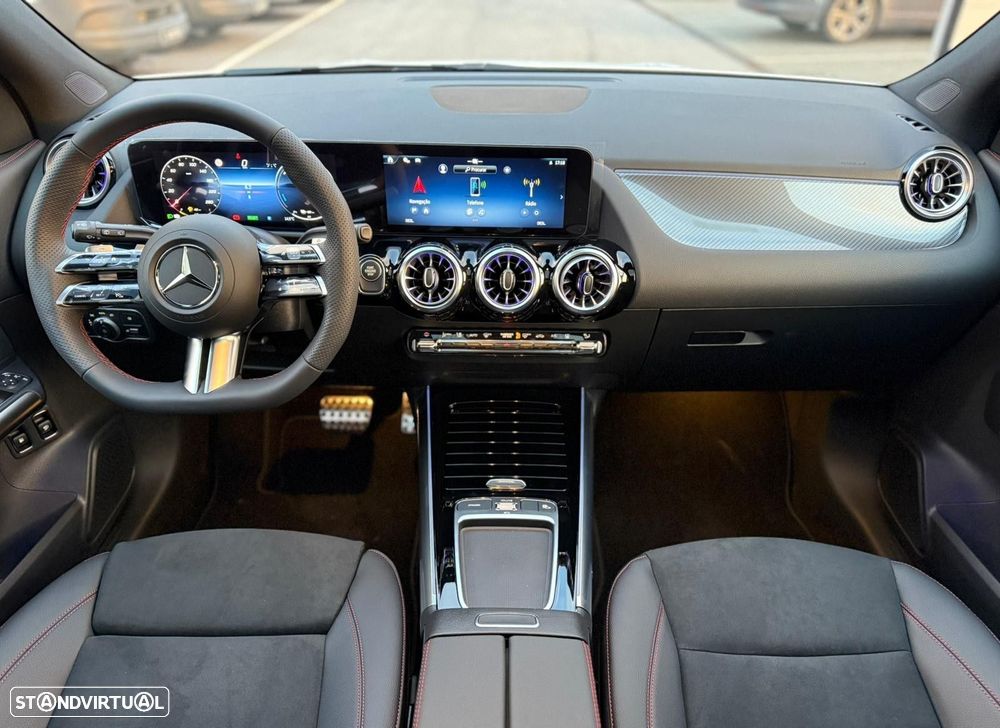 Mercedes-Benz GLA 250 - 12