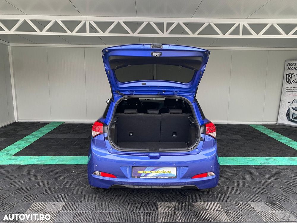 Hyundai i20 1.2 Passion - 15