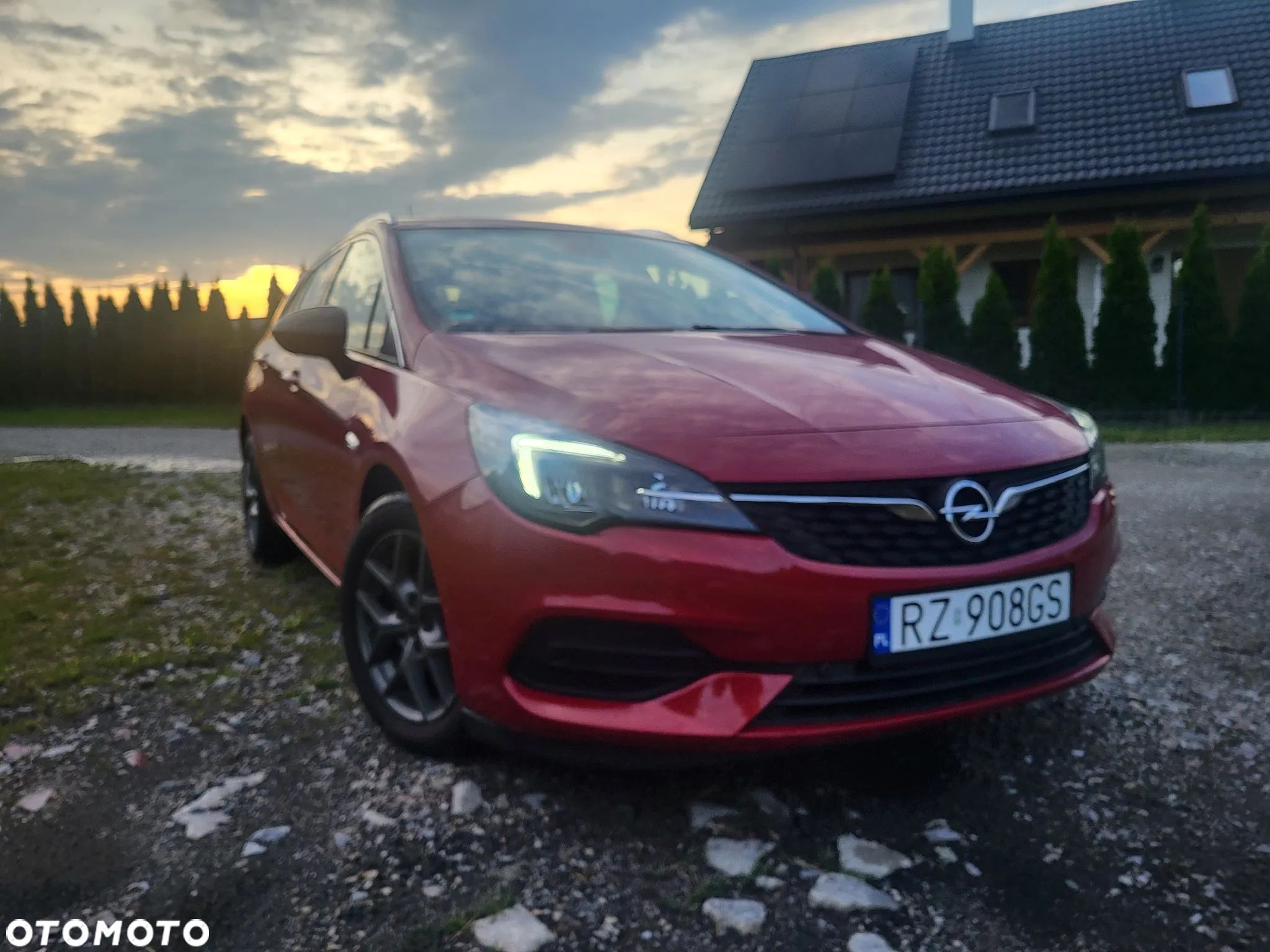 Opel Astra 1.4 Turbo Start/Stop Automatik Business Elegance - 1