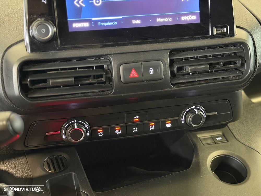 Peugeot Partner 1.5 BlueHDi 130HP L2 3L - 17