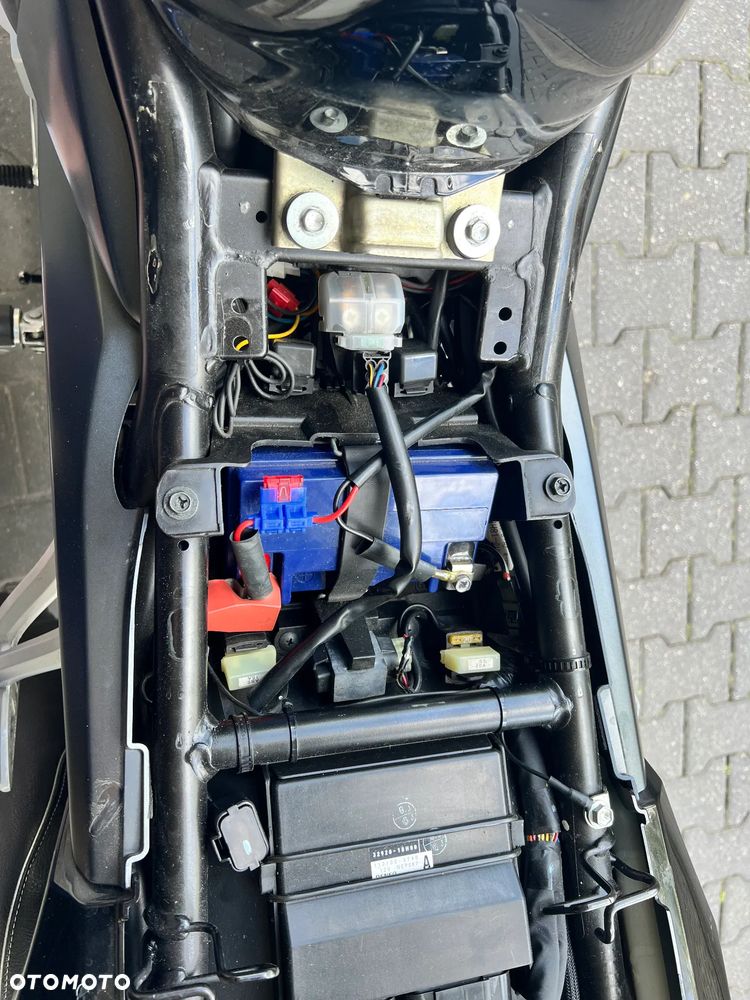 Suzuki Bandit - 16