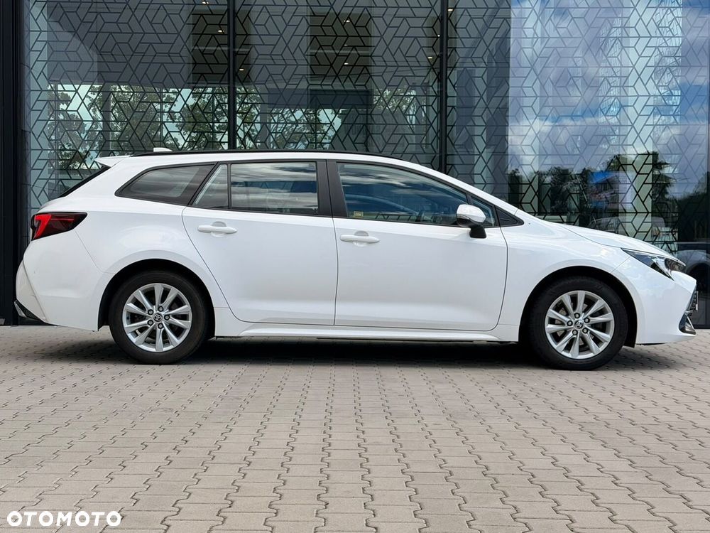 Toyota Corolla 1.8 Hybrid Comfort - 4