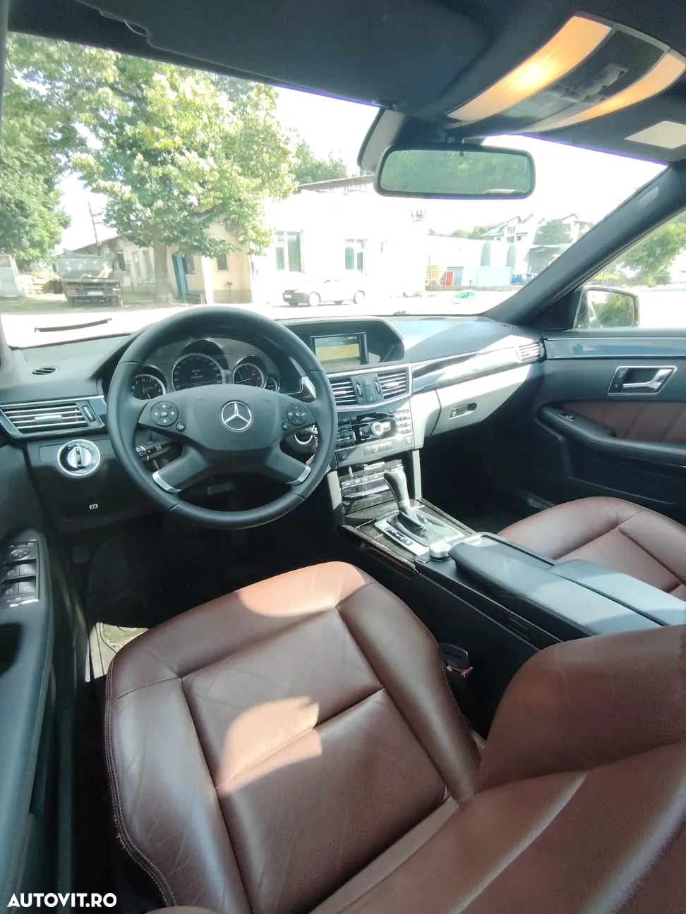 Mercedes-Benz E 250 CDI DPF BlueEFFICIENCY Automatik Avantgarde - 10