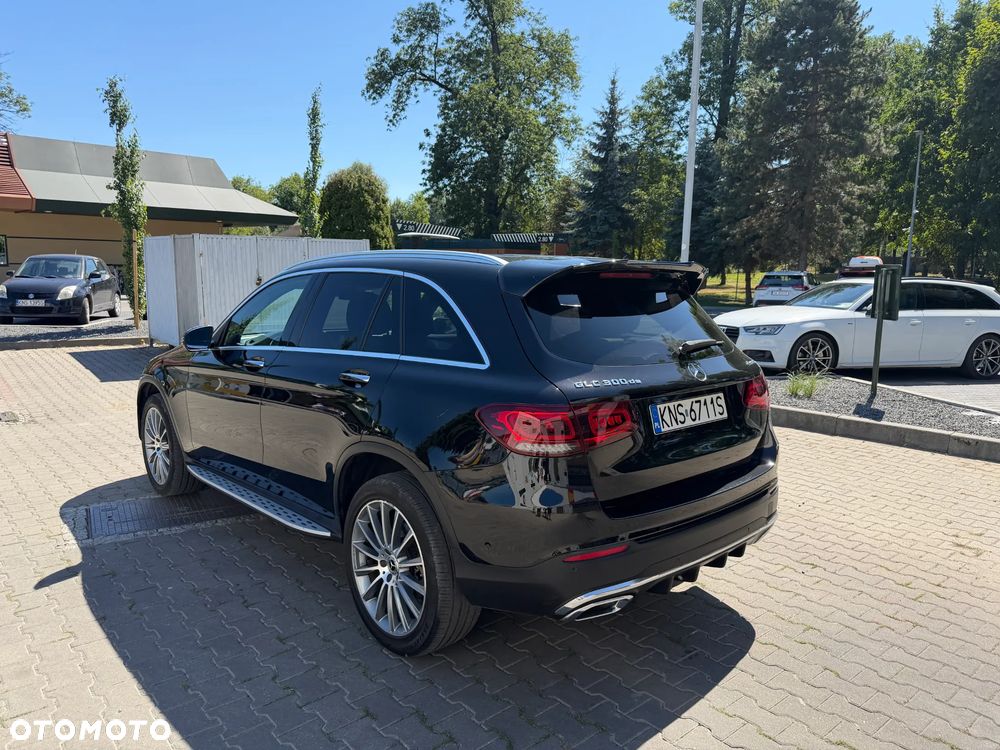 Mercedes-Benz GLC 300 de 4-Matic - 3