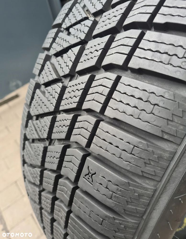 Kumho WinterCraft WP52 235/55R19 105 V - 2