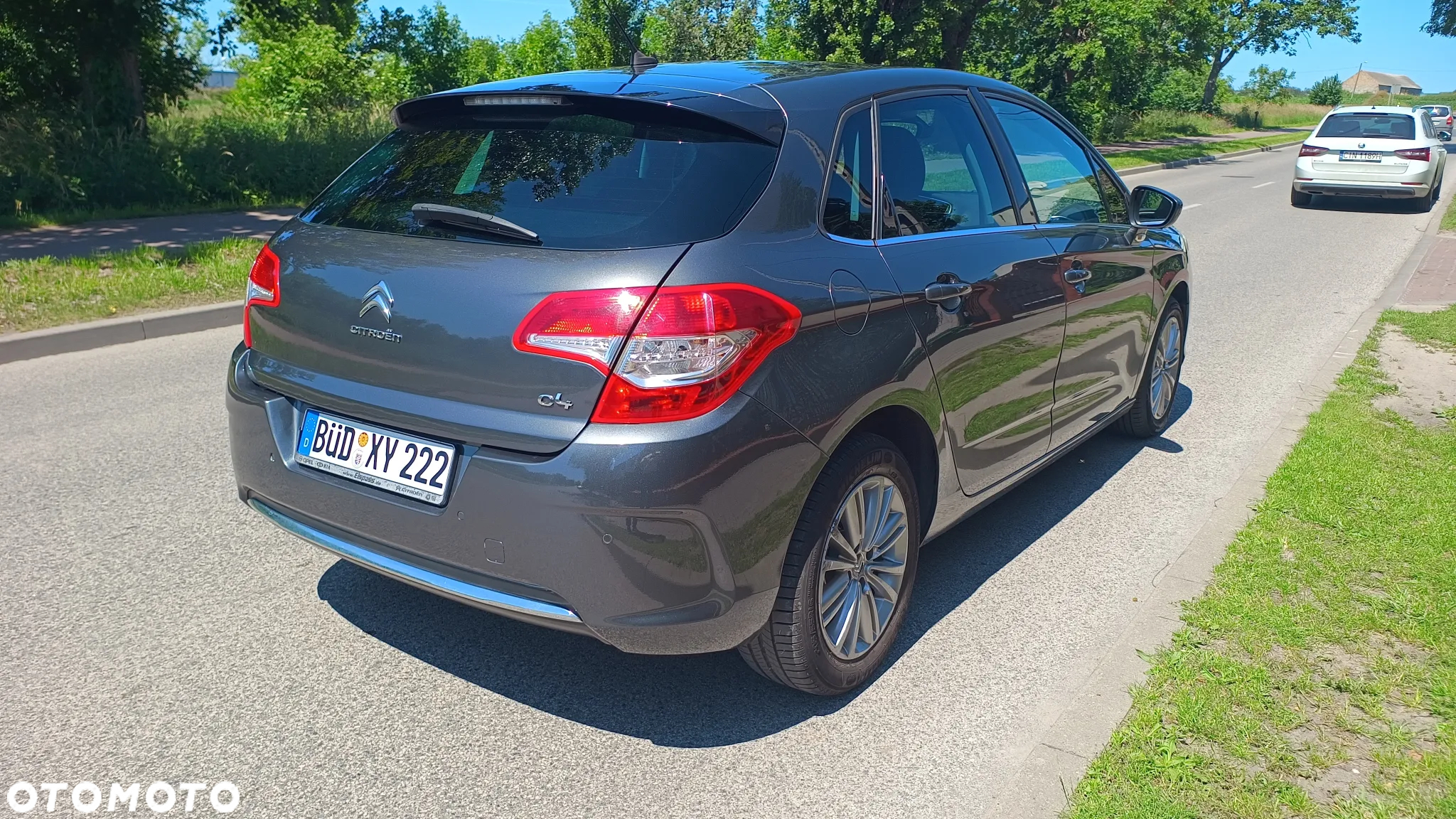 Citroën C4 e-HDi 110 Exclusive - 6