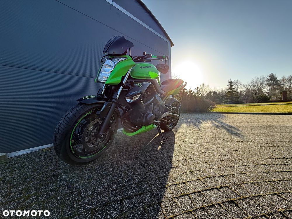 Kawasaki ER - 11