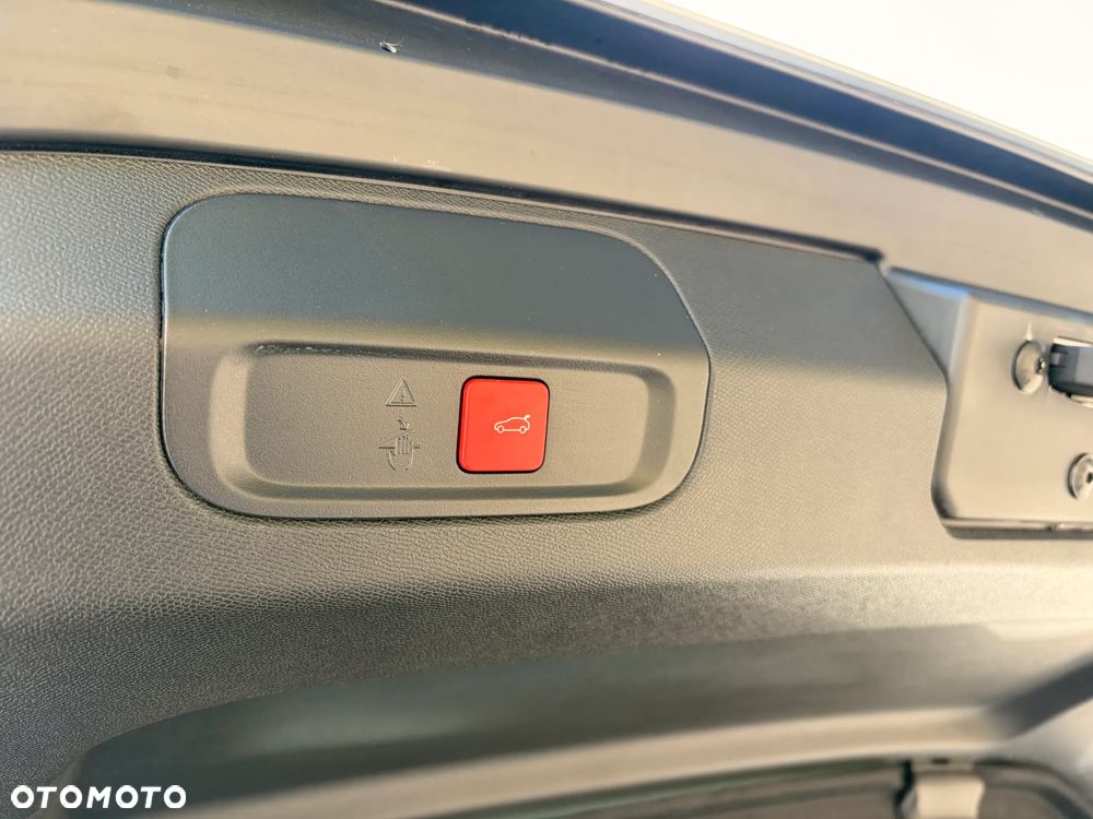 Peugeot 408 1.2 PureTech mHEV GT S&S e-DCS6 - 28