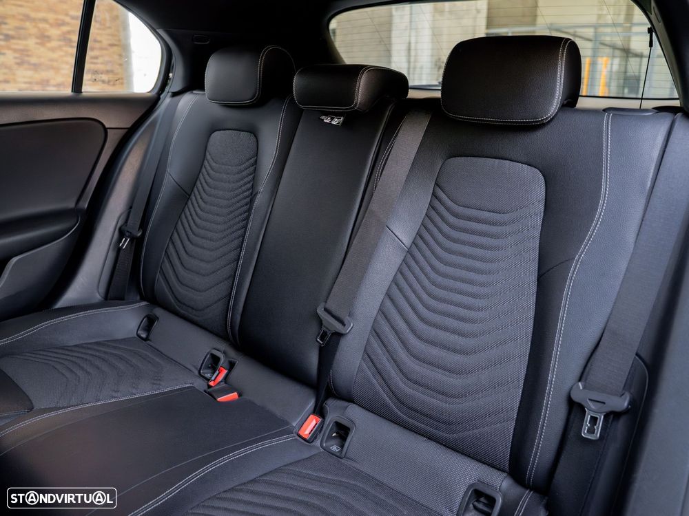 Mercedes-Benz A 160 Style - 18