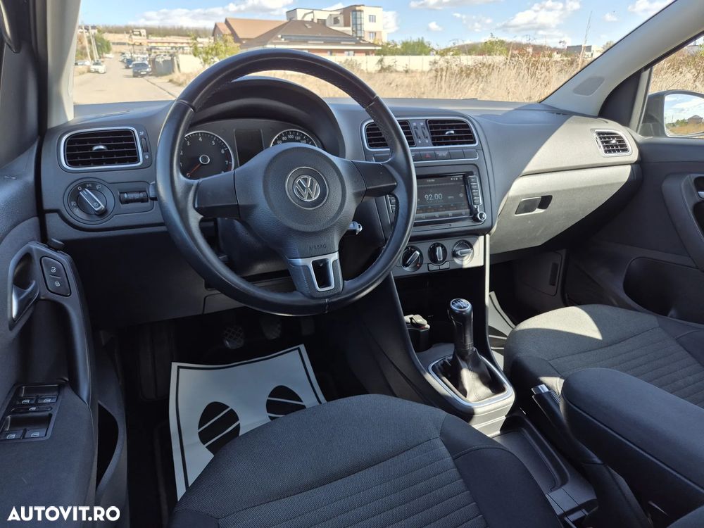 Volkswagen Polo - 6