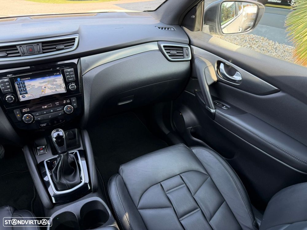Nissan Qashqai 1.6 dCi Tekna Premium Pele Preta Xtronic - 27