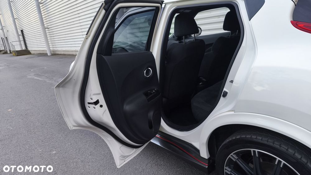 Nissan Juke 1.6 T Nismo 4x4 - 26
