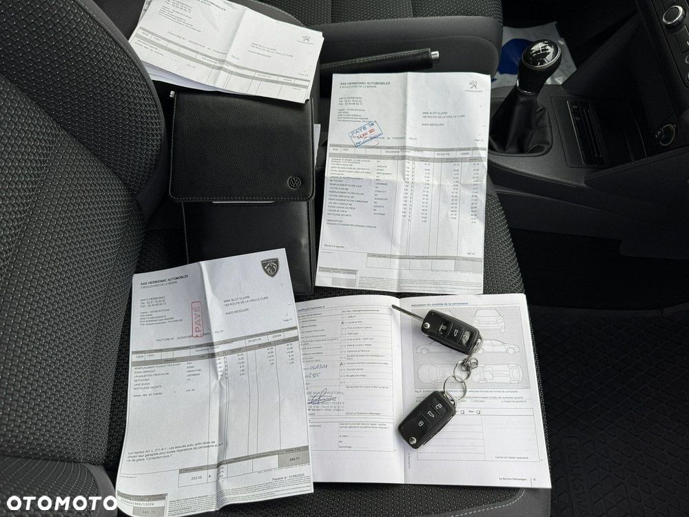 Volkswagen Touran 1.6 TDI DPF BlueMotion Technology Highline - 36