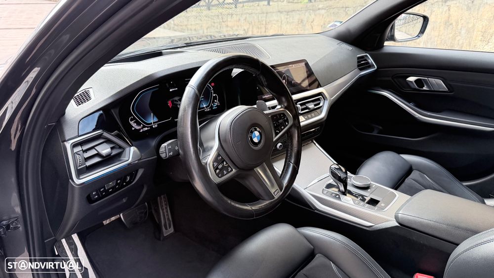 BMW 330 e Pack M Auto - 3