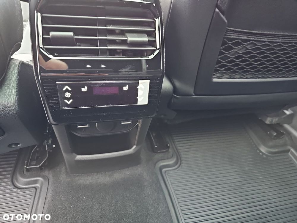 Peugeot 5008 1.2 PureTech mHEV GT S&S e-DCS6 - 23