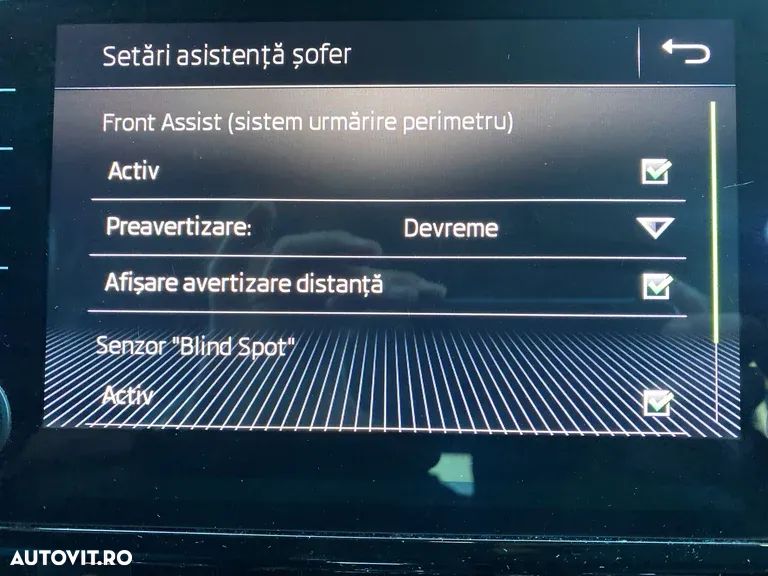 Skoda Octavia 2.0 TDI DSG Style - 18