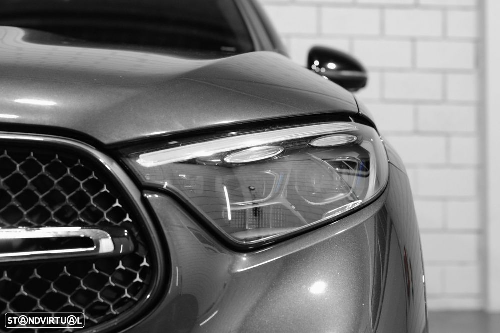 Mercedes-Benz GLC 300 e Coupe 4Matic 9G-TRONIC Edition AMG Line - 23