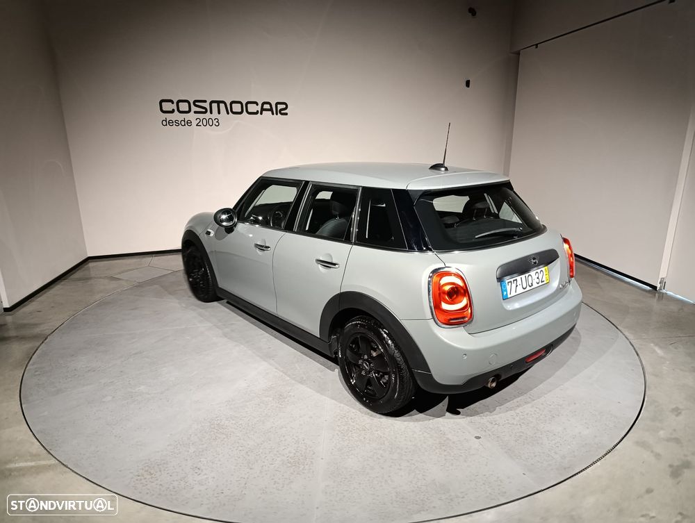 MINI 5 Portas One D - 5