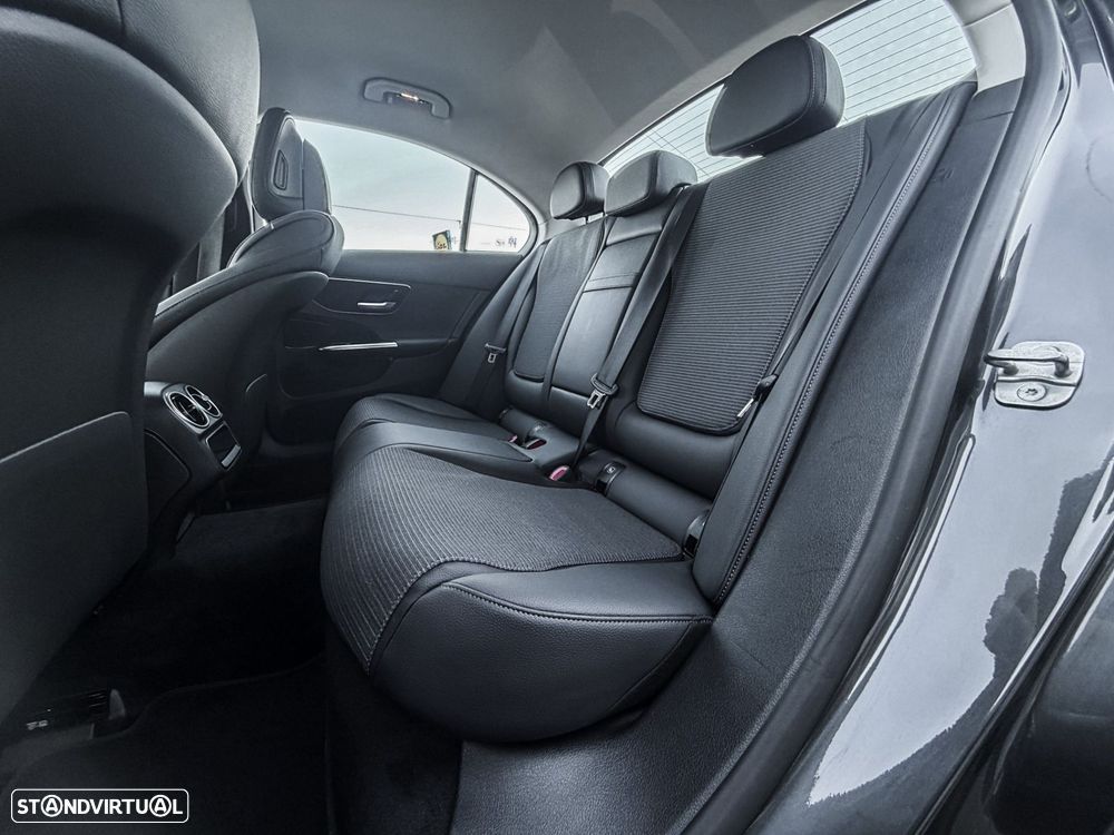 Mercedes-Benz C 300 - 15