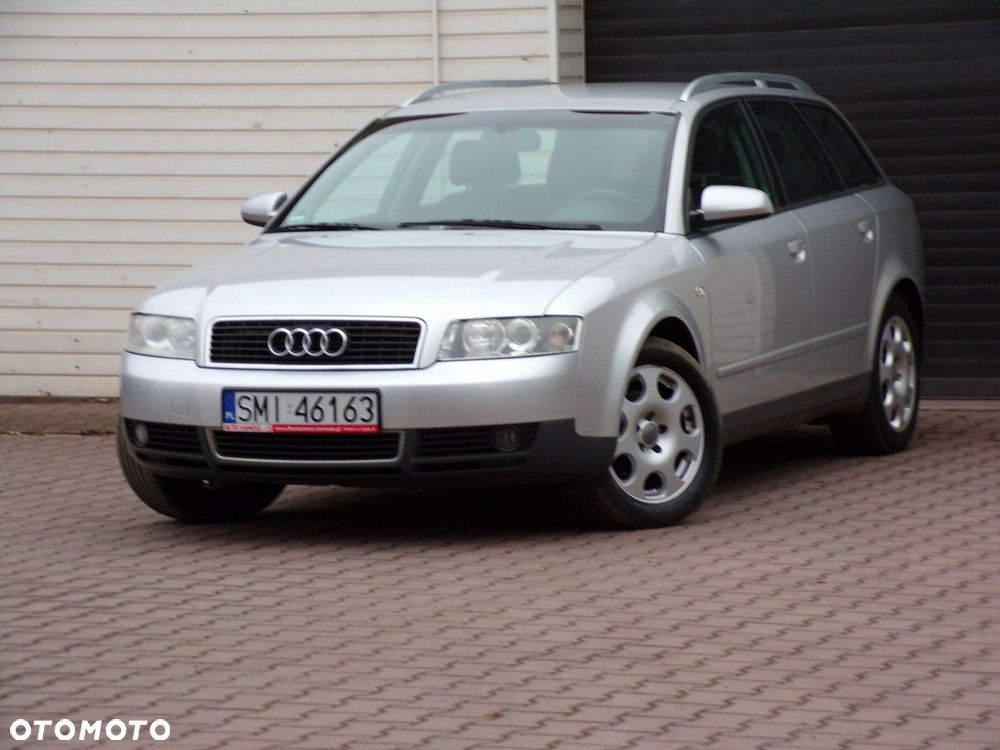 Audi A4 Avant - 4