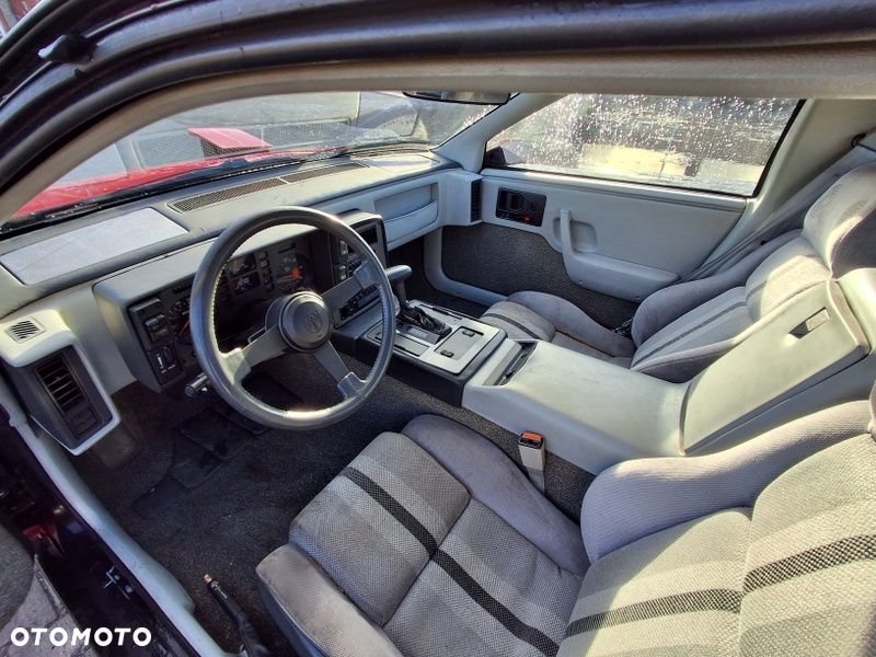 Pontiac Fiero - 11