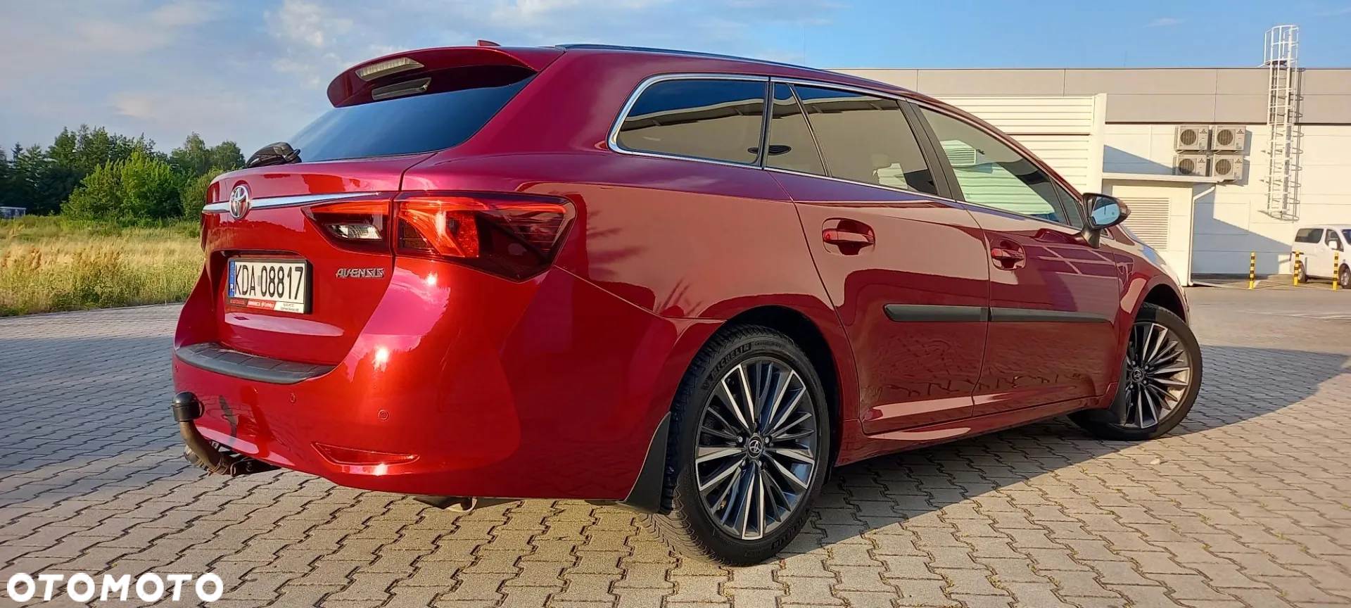 Toyota Avensis Combi 1.8 Multidrive Business Edition - 12