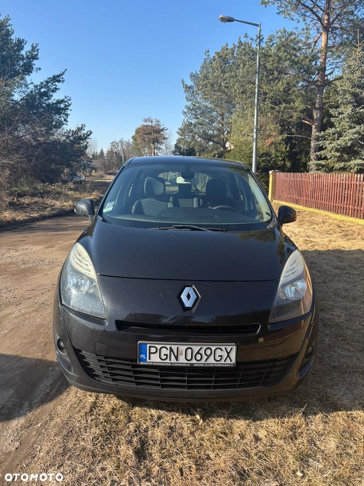Renault Grand Scenic dCi 130 FAP Dynamique - 8