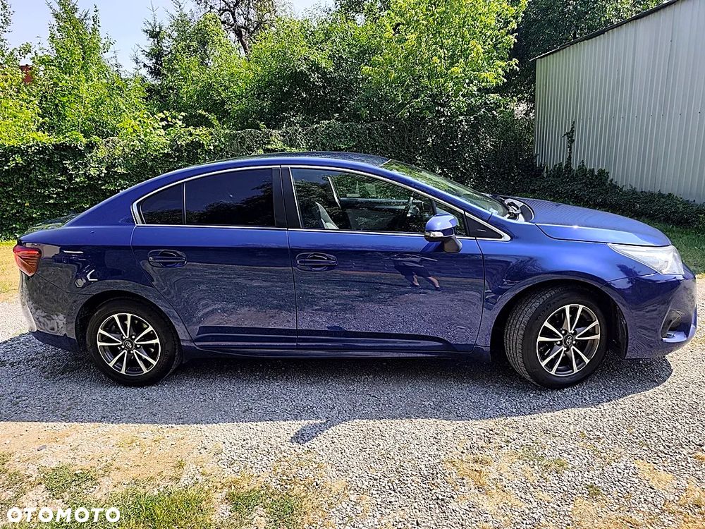 Toyota Avensis 1.8 Edition-S - 16