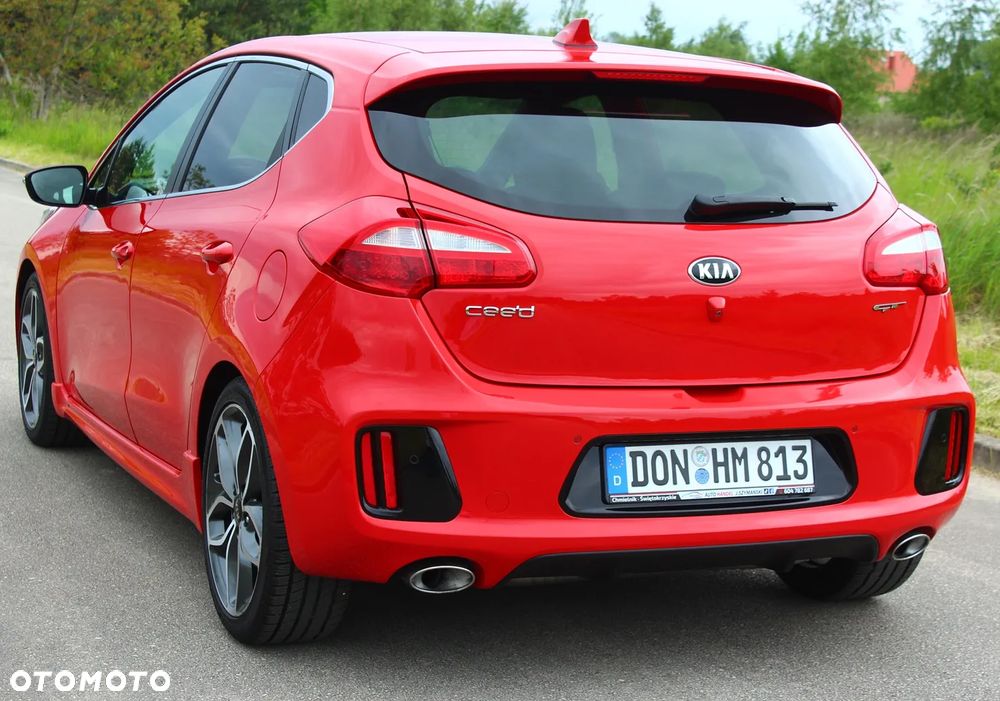 Kia Ceed 1.6 T-GDI OPF GT - 9