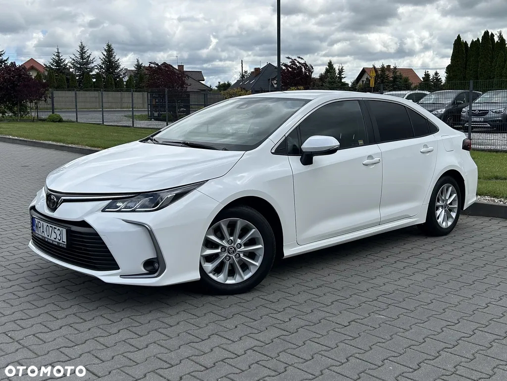 Toyota Corolla - 10