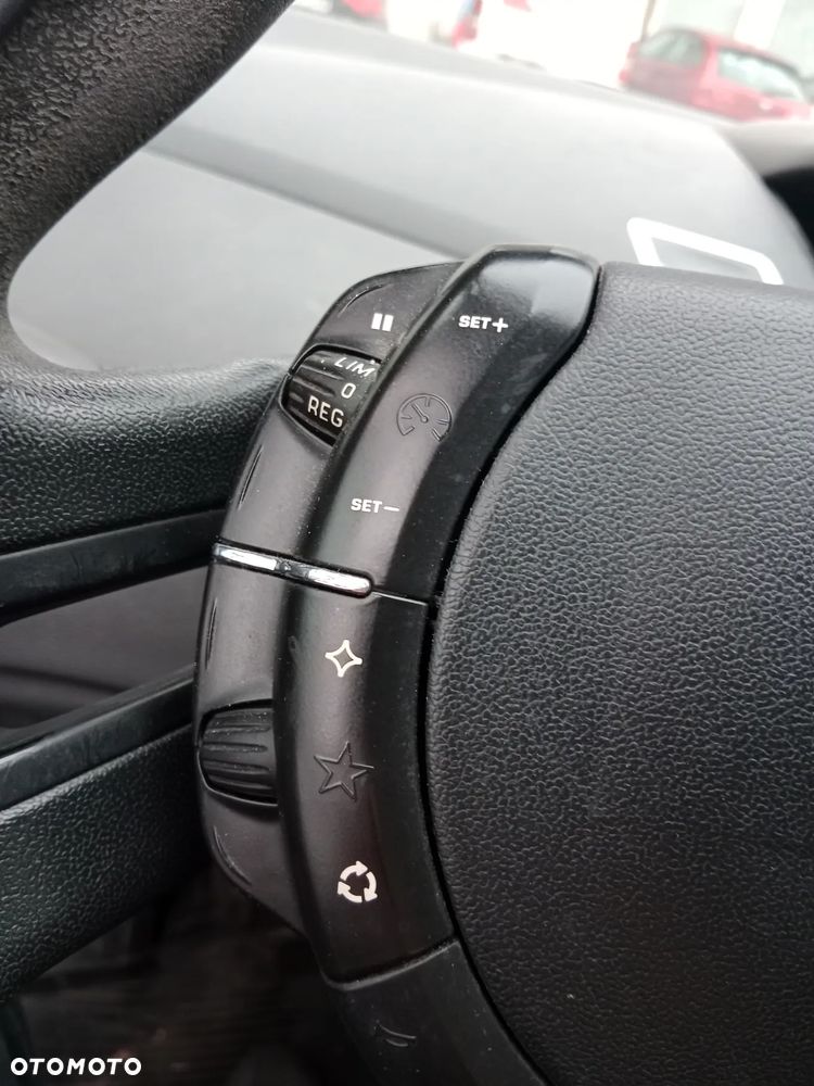 Citroën C4 Picasso - 38