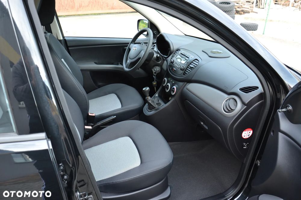 Hyundai i10 1.1 Classic + - 25