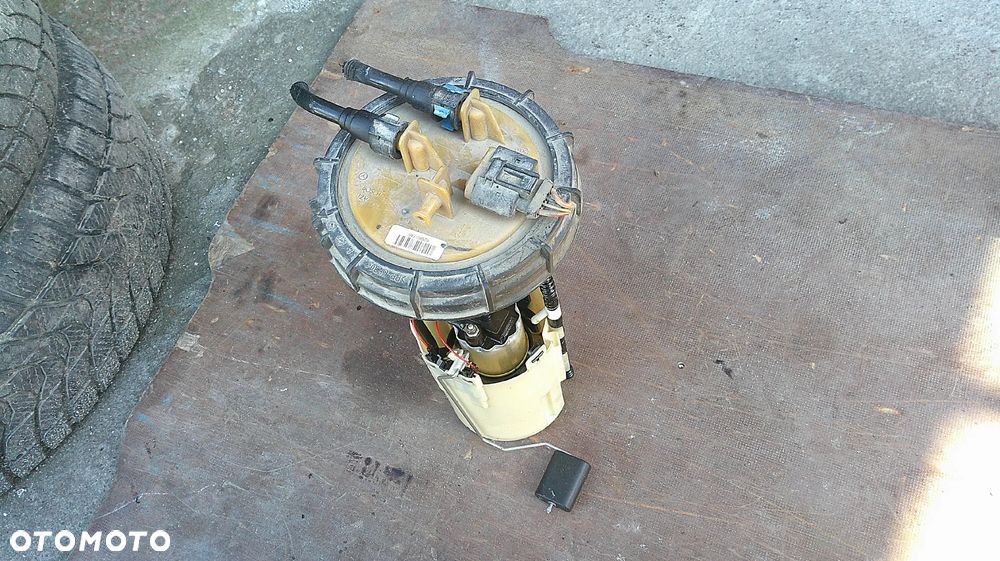 MERCEDES SPRINTER 906 2.2 CDI POMPA PALIWA - 1