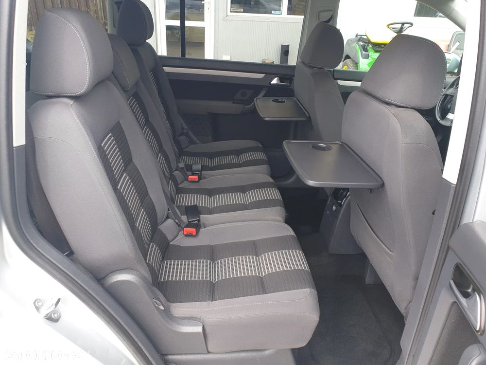 Volkswagen Touran 1.6 United - 12