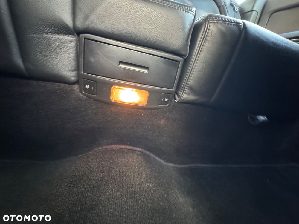 Citroën C6 HDi 240 Biturbo FAP Exclusive - 38