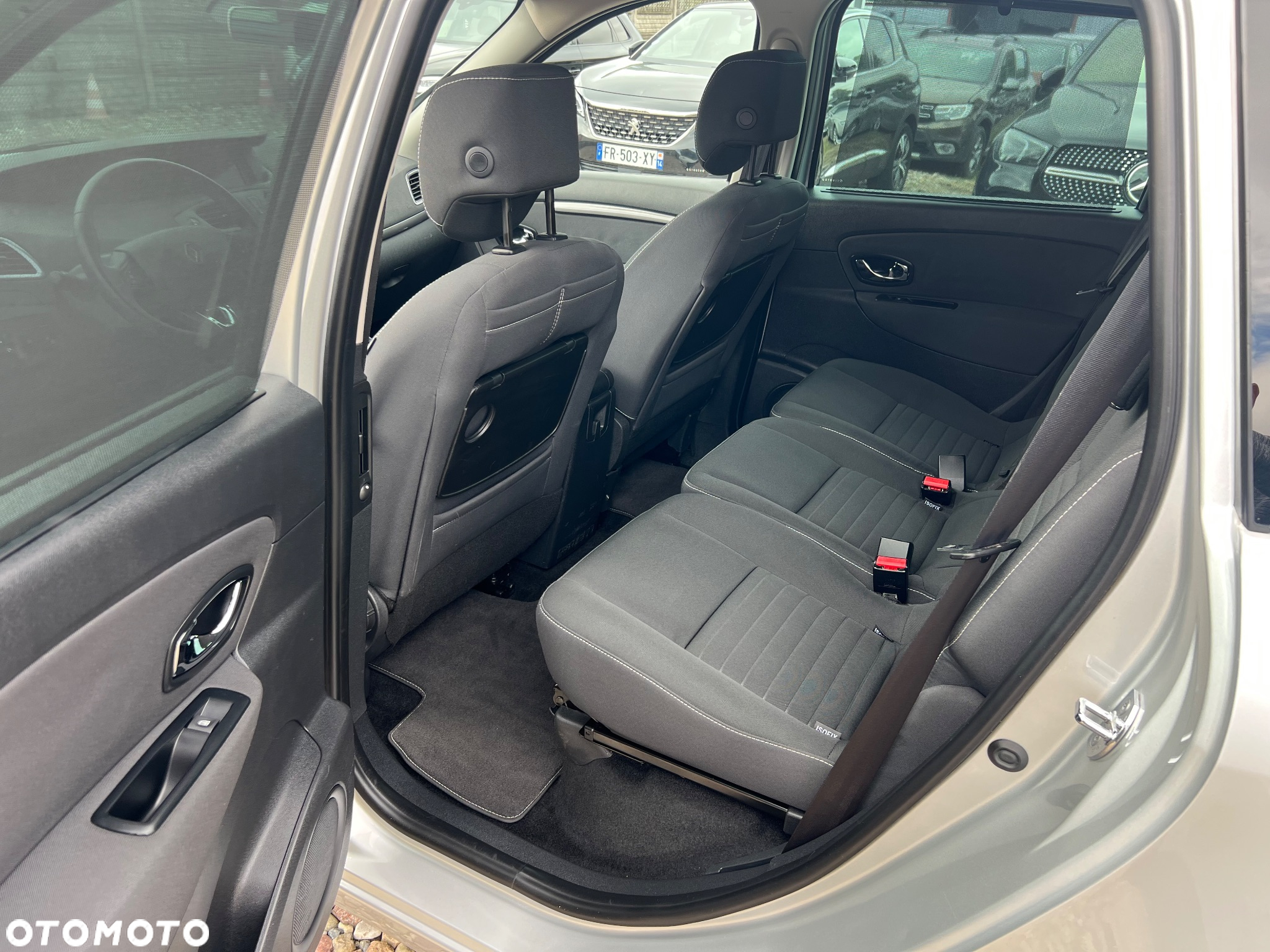Renault Scenic 1.5 dCi Limited - 8