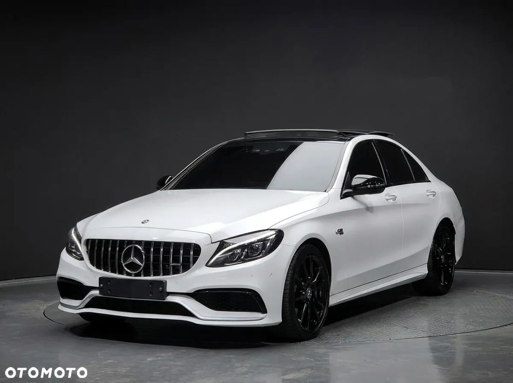 Mercedes-Benz Klasa C AMG 43 4-Matic - 2