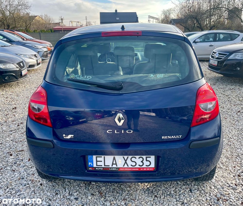 Renault Clio 1.2 16V 75 Dynamique - 18