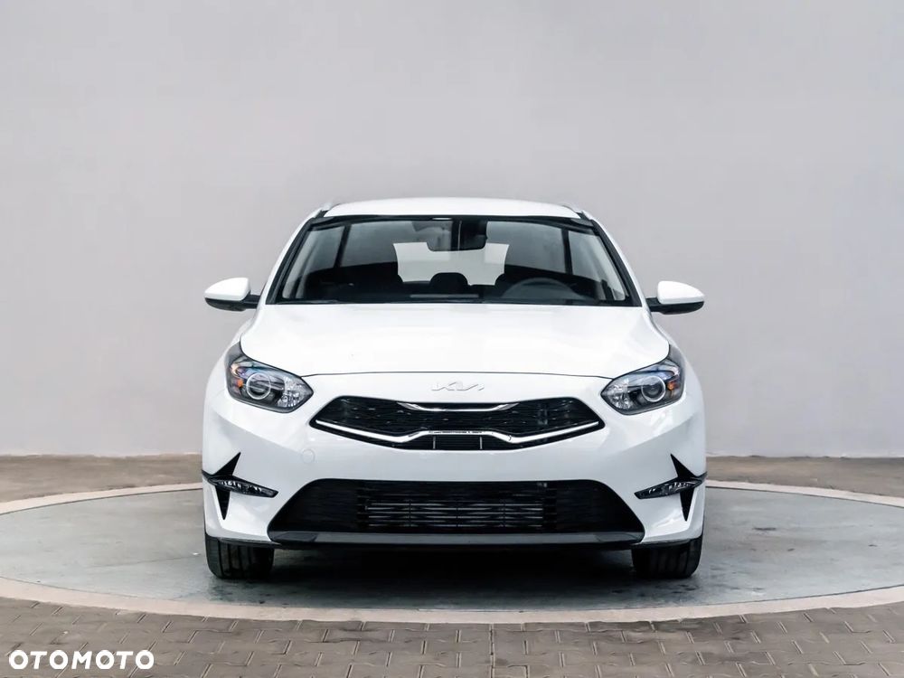 Kia Ceed 1.5 T-GDI M - 8