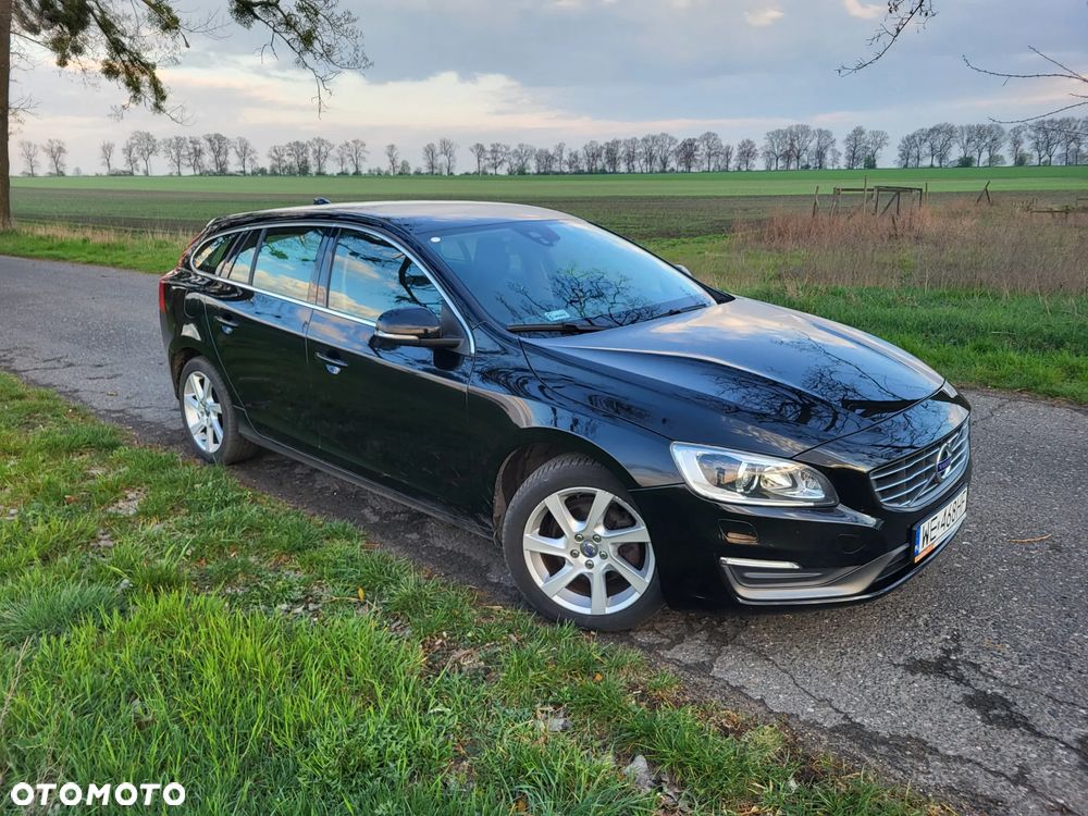 Volvo V60 T4 Momentum - 3